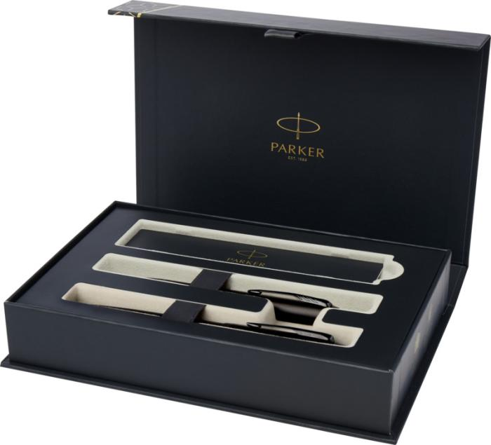 Parker IM akromatisk kulepenn og rollerpennesett med gaveeske (svart/blått blekk) - Solid svart